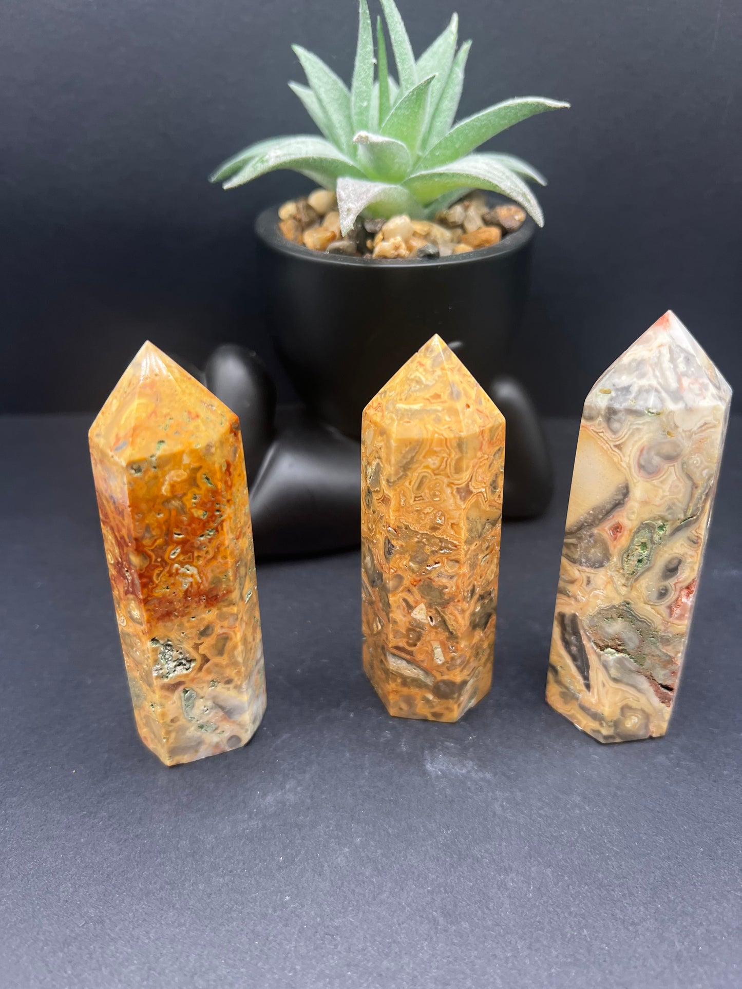 Crazy Lace Agate Tower