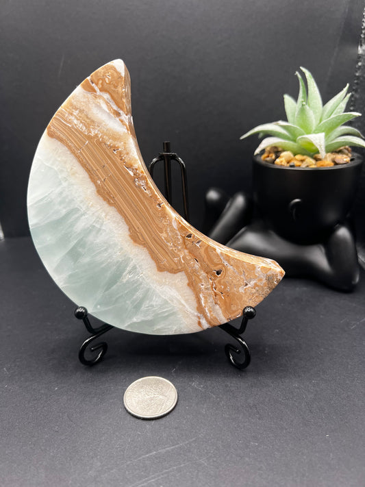 Caribbean Calcite Moon